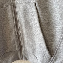 【決まりました】
adidasフード付きブラジッパートレーナーの画像