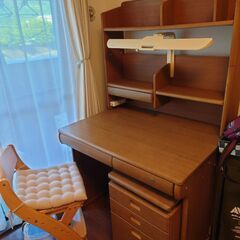 学習机　2つあります。の画像