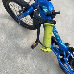 子供自転車　キッズバイク　キャノンデール　16インチの画像
