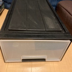 プラスチック衣装ケース1段×3個の画像