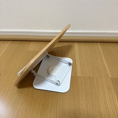 ブックスタンドの画像