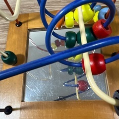 木製ビーズコースター　鏡付きの画像