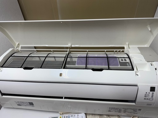 美品 2023年ダイキン　6畳　美品