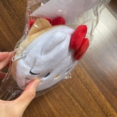 サンカット プロテクトUVスプレー 日焼け止めスプレー＋ハローキティコラボポーチの画像