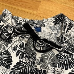 美品　定価6500円　メンズ　水着　サーフ　スイム　の画像