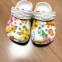 クロックス風サンダル　14cm、16cmの画像