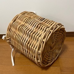 ラタン バスケット大きい小物いれの画像
