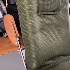 座椅子　リクライニング　緑　グリーン　の画像
