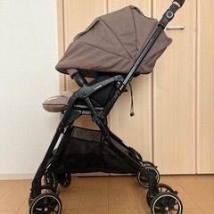 【細かな傷あり】combi スゴカルα 4キャス　compact エッグショック simplightの画像