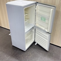 A1385🌟激安‼️2015年製ユーイング2ドア　110L冷蔵庫UR-J110H🌟の画像