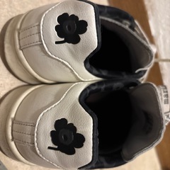 スニーカー　adidas　マリメッコの画像