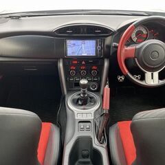 自社ローンで乗れるスポーツカー(*ﾉωﾉ)の画像