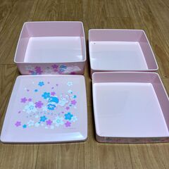 キキララ3段重箱の画像