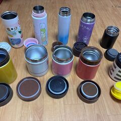 フードポット？水筒？の画像