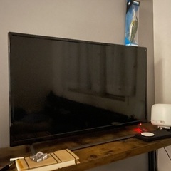テレビ　32インチの画像