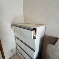 タンスの画像