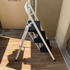 【無料】　3段ステップの画像