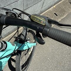 Bianchi C-Sport1 クロスバイク チェレステの画像