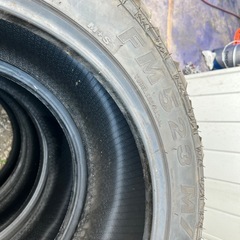 スパイクタイヤ4本セットの画像
