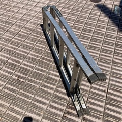 詳細不明　4尺脚立の画像