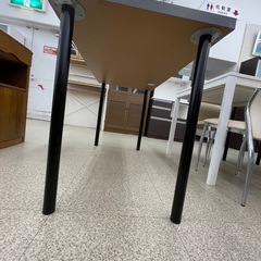 リユースのサカイ東金店 IKEA ダイニングテーブル (グレー) TJ13413の画像