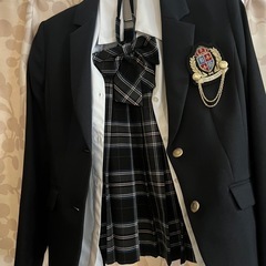 女子用‼️小学生・中学生・冠婚葬祭・入学式等用のブレザー一式の画像