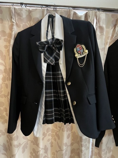 女子用‼️小学生・中学生・冠婚葬祭・入学式等用のブレザー一式