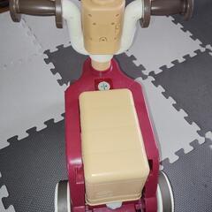 プーさんキッズバイクの画像