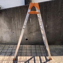 ピカ(Pica)　アルミ製はしご兼用脚立5尺　K-150Dの画像