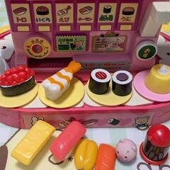 ハローキティ くるくる回転寿司の画像