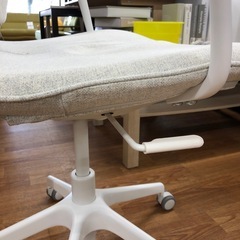 アームチェア　IKEA 503 205 70 LANGFJAIL アイボリー【取りに来れる方限定】の画像