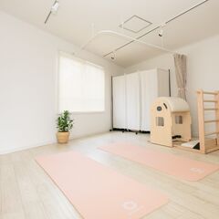 骨格改善トレーニング、ピラティスの画像