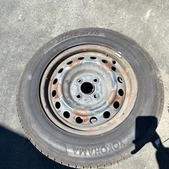 ホイールタイヤセット　4本　タイヤサイズ175/70R14 ヨコハマタイヤ年式2024年の画像