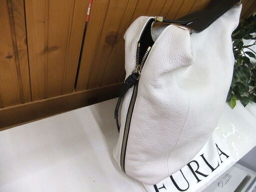 本物 フルラ ソフトレザー 2WAYバッグ ホワイト 保存袋付き USED FURLA
