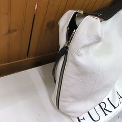 本物 フルラ ソフトレザー 2WAYバッグ ホワイト 保存袋付き USED FURLA 札幌市厚別区 厚別店の画像