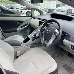 30プリウス S LEDエディション 車検令和8年3月までの画像