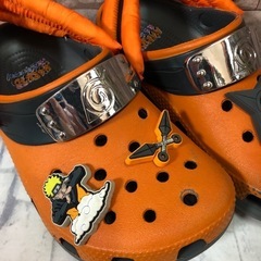 クロックス Naruto ナルト疾風伝コラボ　別売チャーム付きの画像