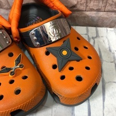 クロックス Naruto ナルト疾風伝コラボ　別売チャーム付きの画像