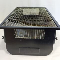 △ バーベキューコンロ焚き口式 バーベキューコンロ 焚き口式 キャンプ アウトドア用品 YBC-50T(B) 鉄板のみ未使用品 使用感あり 現状渡しの画像