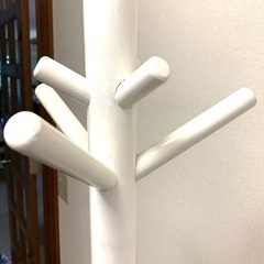 【無料】無印良品　コートスタンドの画像