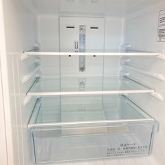 【トレファク高槻店】安心の6ヶ月間保証！取りに来れる方限定！Hisense（ハイセンス）の2ドア冷蔵庫のご紹介です！の画像