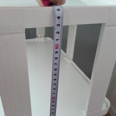 プラスチック４段棚の画像