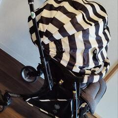 おしゃれストライプのベビーカーの画像