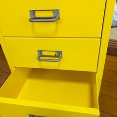 収納家具 の画像