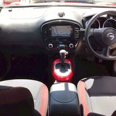 コンパクトなクロスオーバーSUVのジューク入荷！の画像