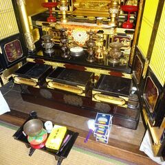 金箔仏壇（取引条件あります）の画像