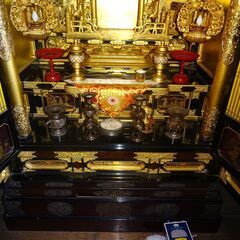 金箔仏壇（取引条件あります）の画像