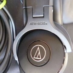 audio-technica ATH-M30x ヘッドフォン ポーチ付き/簡易音出し確認済み・中古品・現状渡し/オーディオテクニカの画像