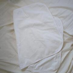 ベビーセット　ベビーバス　哺乳瓶消毒　肌着　おしゃぶり　オムツ替えシーツの画像