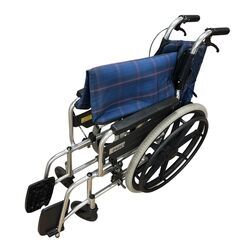 MiKi 車椅子 自走用標準型  折りたたみ 介助 介護 札幌 東区の画像